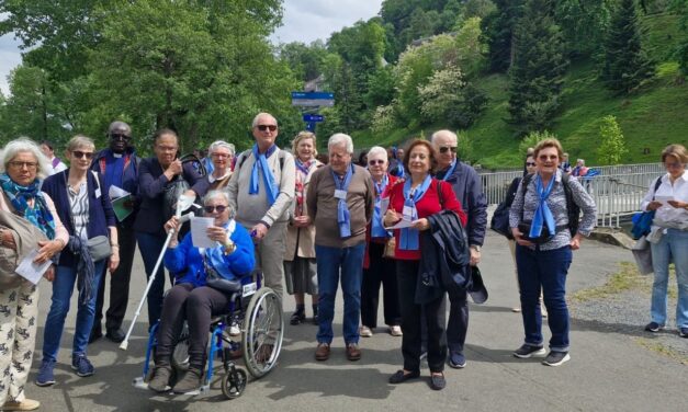 Pélé paroissial à Lourdes : témoignages & images
